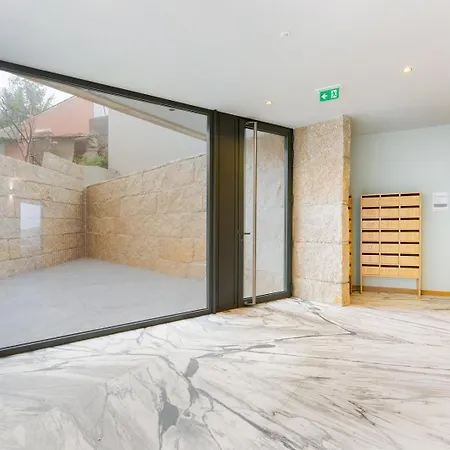 Guestready - Khaki Roof Vila Nova de Gaia